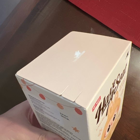 LABUBU HAVE A SEAT : DADA
NEW AND UNOPENED. - Picture 6 of 7